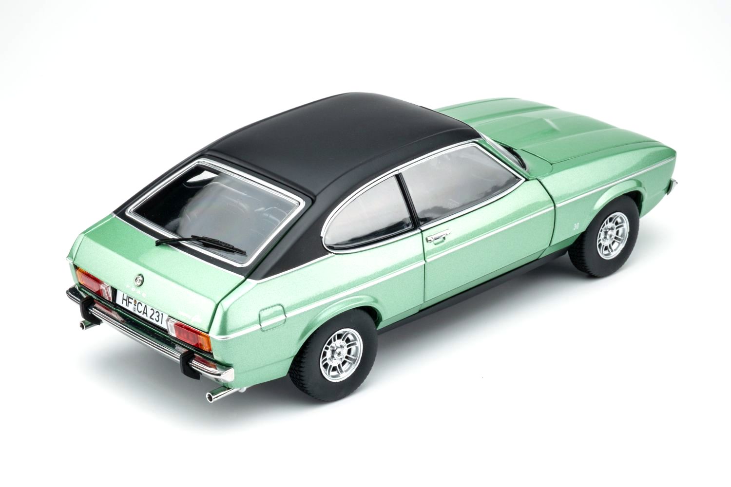 Ford Capri II Ghia 3.0 1974-1977 mediteran green/black vinyl top 1:18 Touring Modelcars