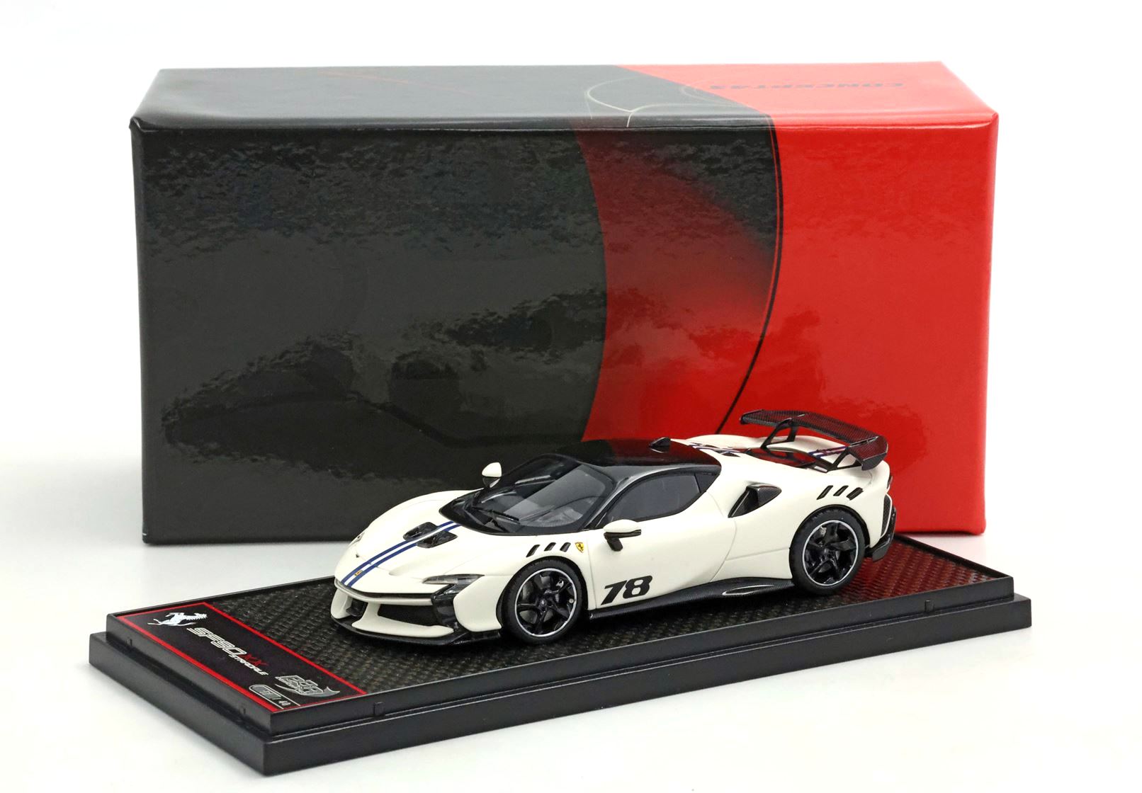 Ferrari SF90 XX Stradale Bianco Italia matt 1:43 B.B.R.