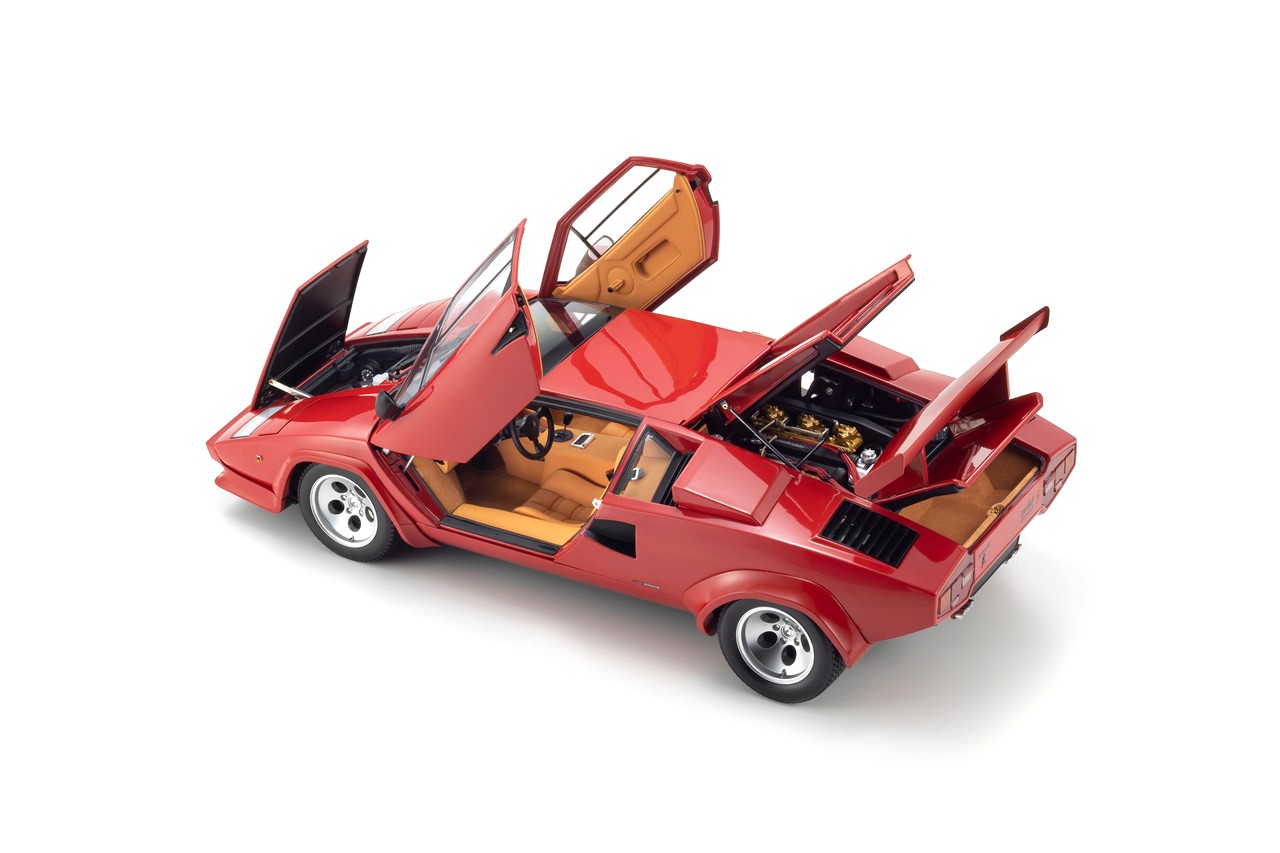 Lamborghini Countach LP5000S 1988 red/tan interior 1:12 Kyosho