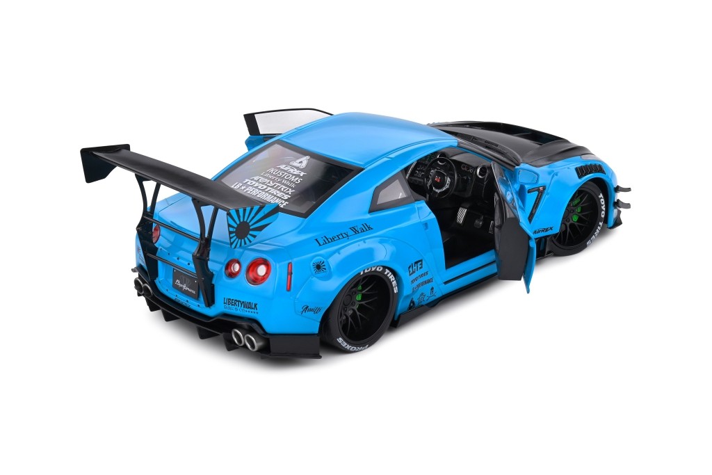 Nissan GT-R R35 Liberty Walk Body Kit 2.0 2024 baby blue 1:18 Solido
