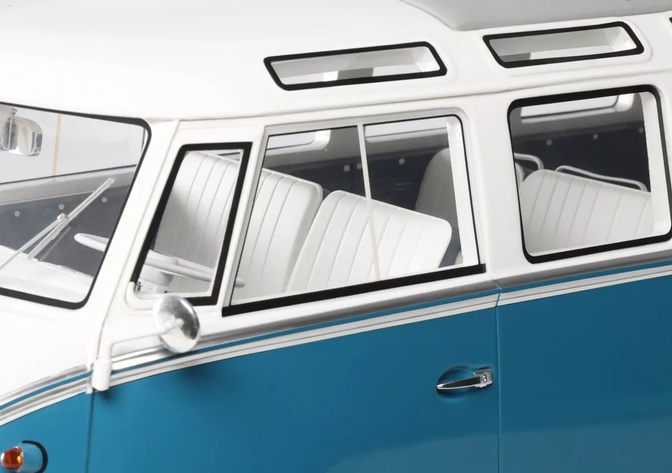 Volkswagen Combi Type 2 (T1) Samba Bus 1962 RegattaBlau L 50 F 1:12 OttOmobile