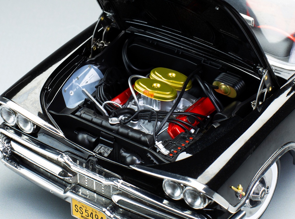 Dodge Custom Royal Lancer Hard Top 1959 jet black 1:18 Sun Star