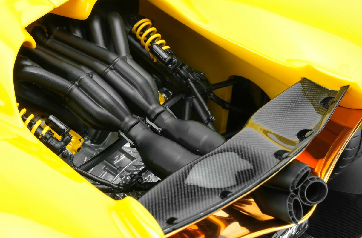 Nilu 27 V12 6.5L 1070hp 2024 nuclear yellow 1:18 Motorhelix
