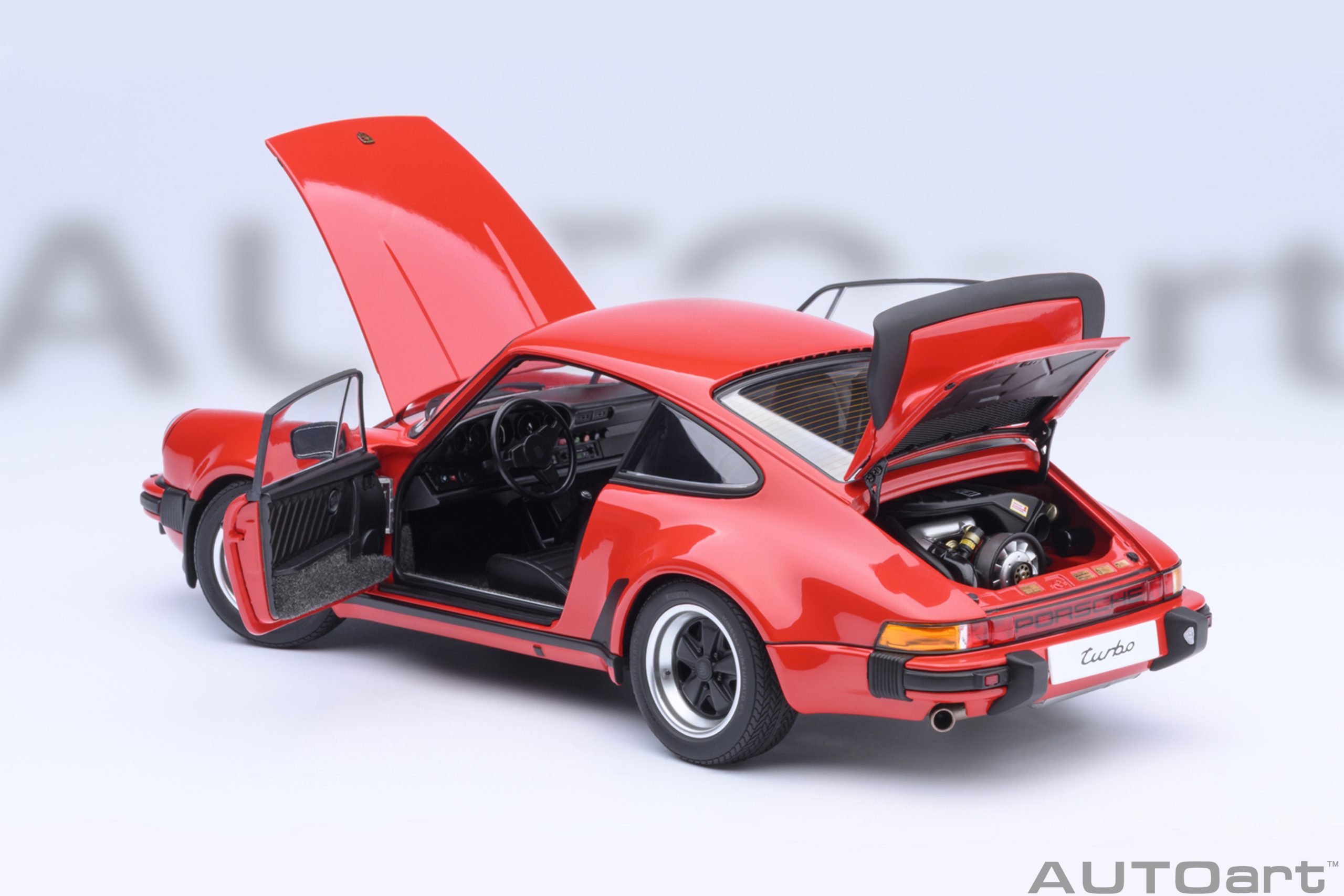 Porsche 911 930 Turbo 3.0 guards red 1:18 AUTOart