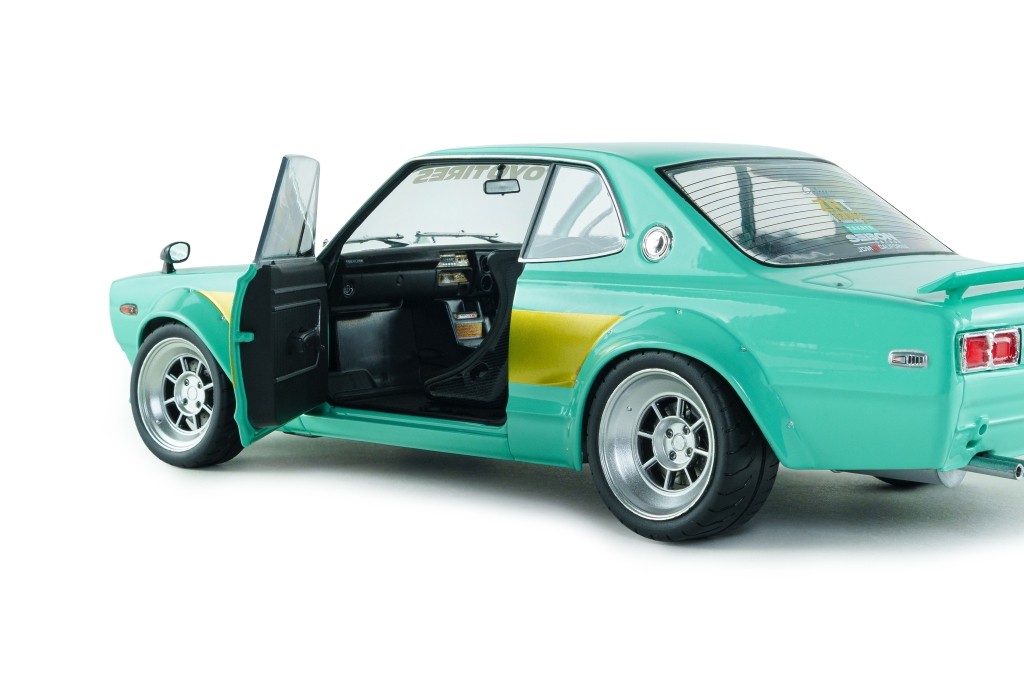 Nissan Skyline 2000 GT-R Hakosuka Solido Works 1970 mint green 1:18 Solido