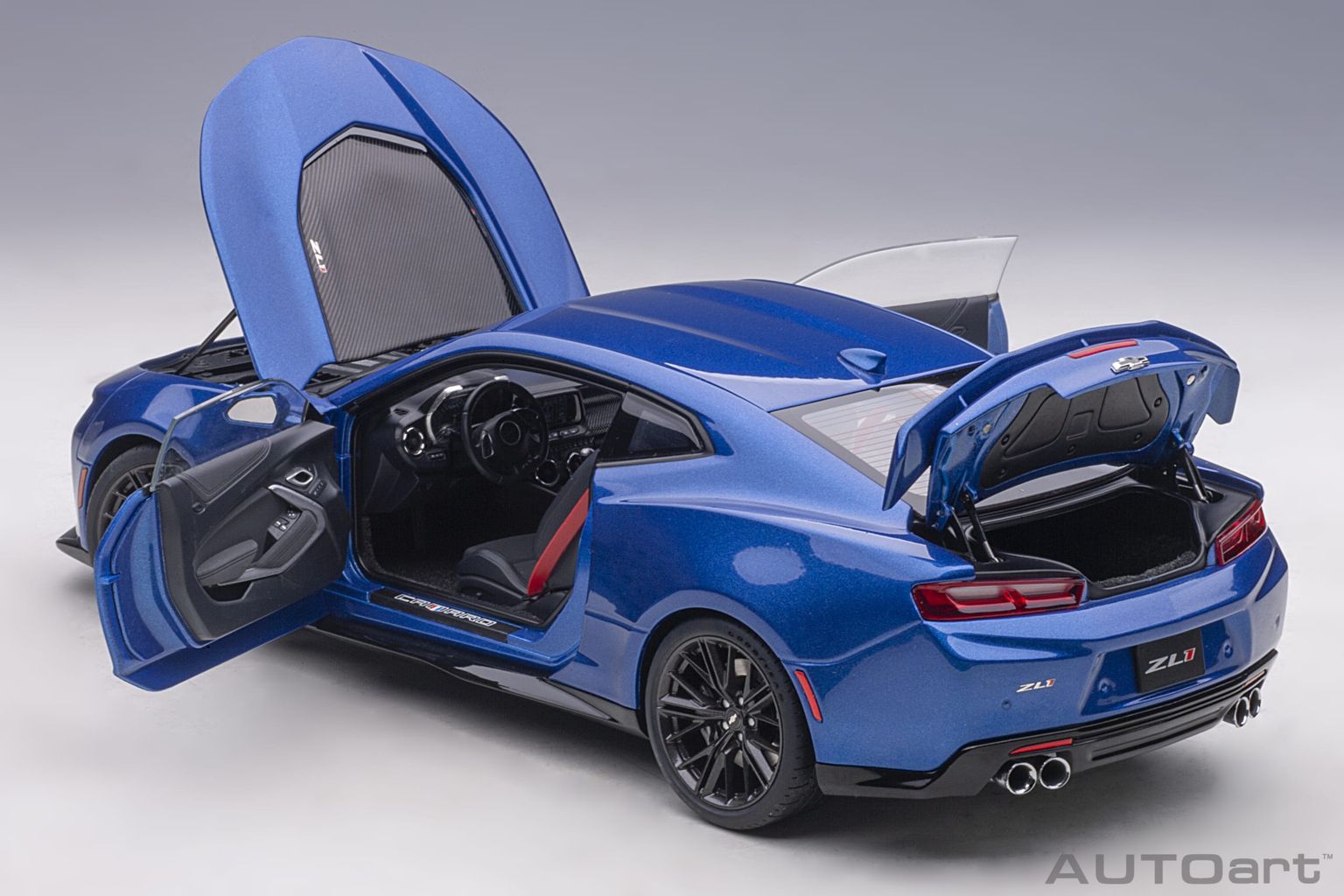 Chevrolet Camaro ZL1 2017 hyper blue metallic 1:18 AUTOart