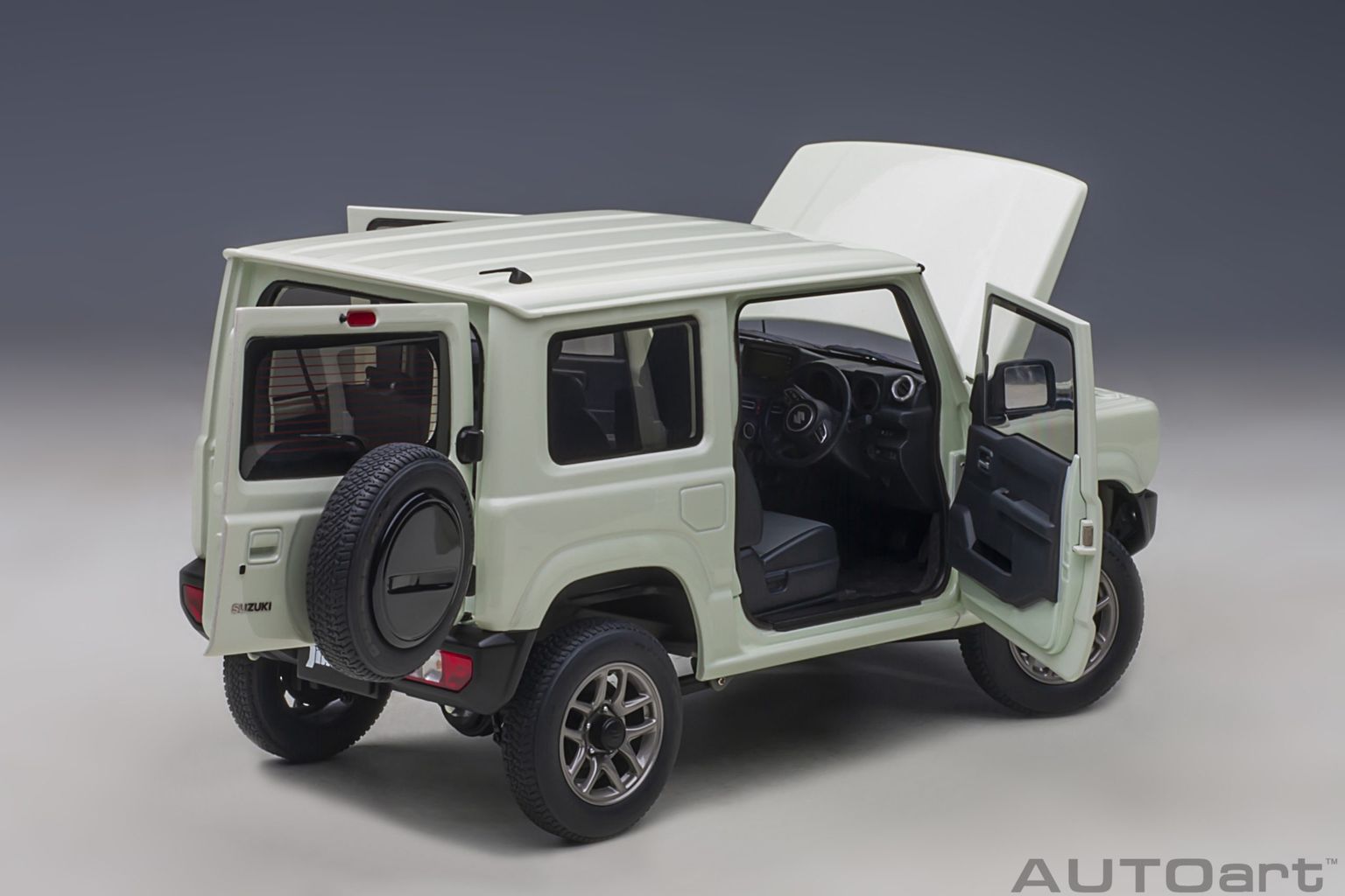 Suzuki Jimny JB64 RHD pure white pearl 1:18 AUTOart
