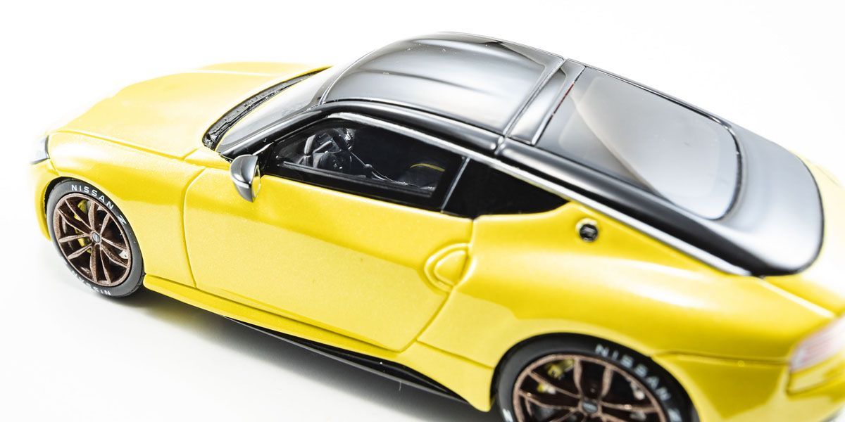 Nissan Fairlady Z Prototype Coupe 2023 yellow 1:43 Kyosho