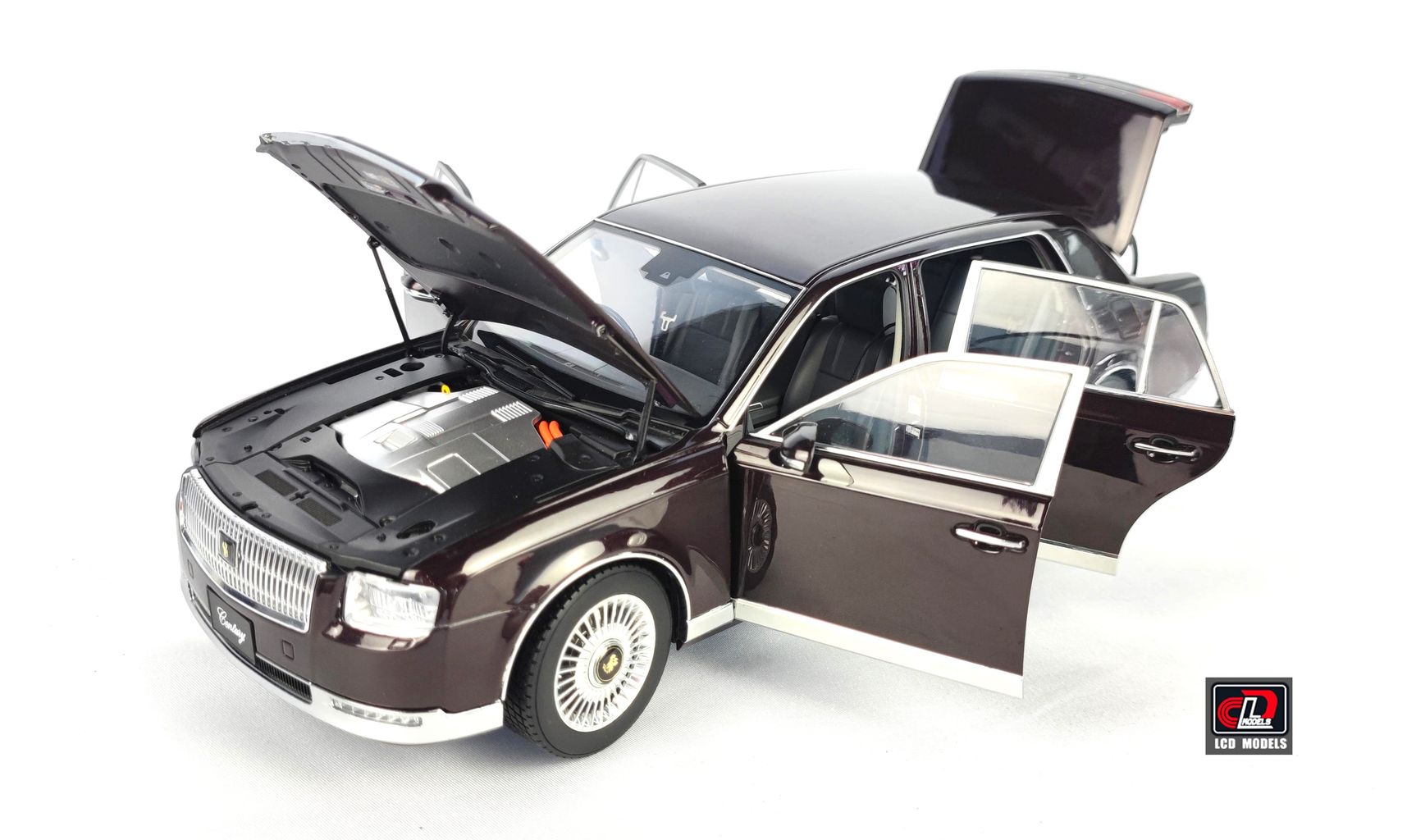 Toyota Century 2022 brown 1:18 LCD Model