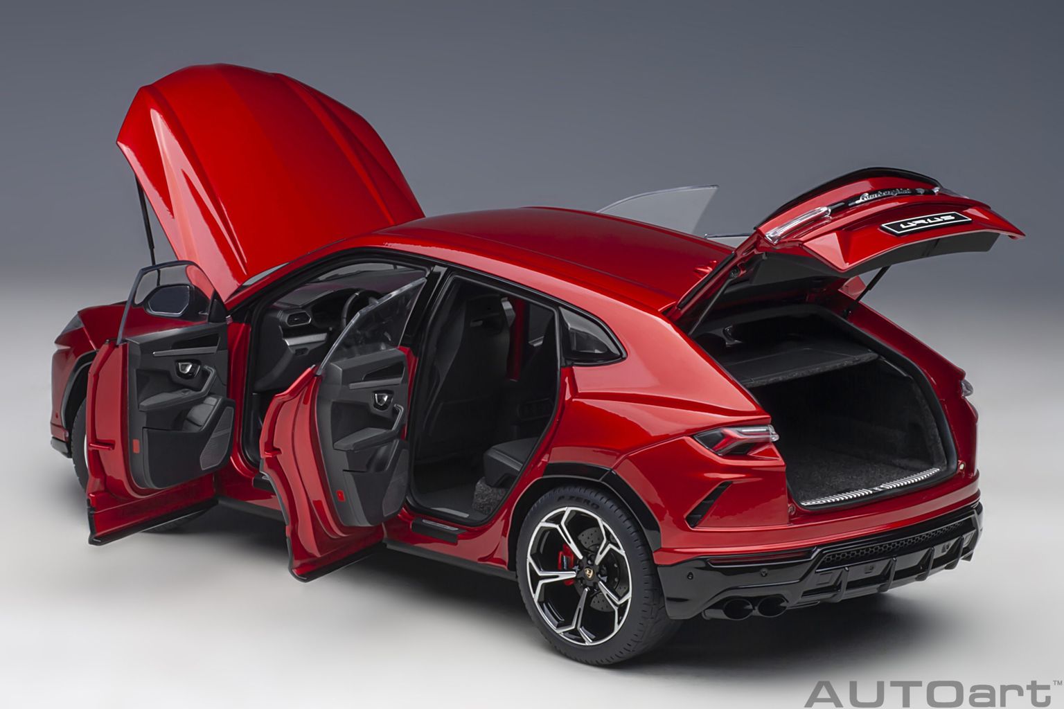 Lamborghini Urus 2018 pearl red 1:18 AUTOart