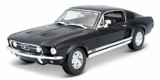Ford Mustang GTA Fastback 1967 black 1:18 Maisto