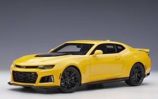 Chevrolet Camaro ZL1 Coupe 2017 bright yellow 1:18 AUTOart
