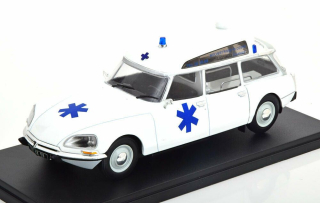 Citroen DS20 Break SW Station Wagon Ambulance 1974 white 1:24 Altaya 