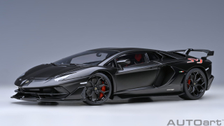 Lamborghini Aventador SVJ nero nemesis 1:18 AUTOart