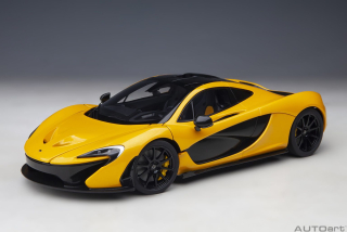 McLaren P1 2013 yellow/black interior 1:18 AUTOart