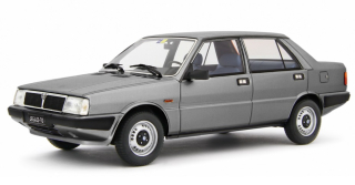 Lancia Prisma 1300 1985 Optional Decals grey metallic 1:18 Laudoracing Model 