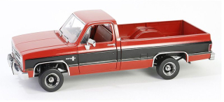 Chevrolet K10 1984 red/black 1:18 GreenLight