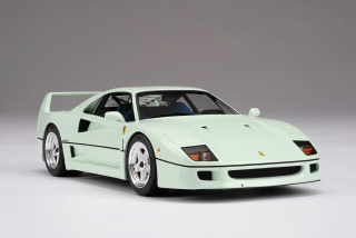 Ferrari F40 1987 Verde Pallido 1:18 Amalgam