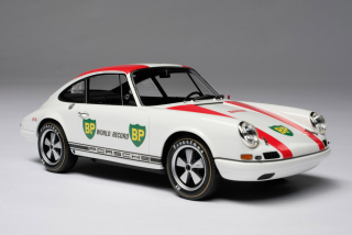 Porsche 911R BP World Record 1967 1:18 Amalgam