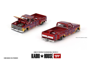 Chevrolet Silverado Dually on Fire V1 1:64 Mini GT