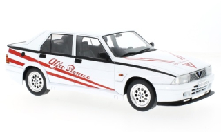 Alfa Romeo 75 Turbo Evoluzione 1987 white 1:18 MCG Modelcar Group