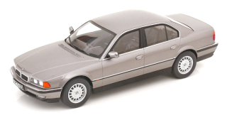 BMW 740i E38 1994 grey metallic 1:18 KK Scale