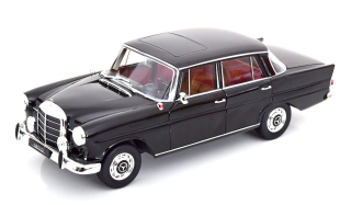 Mercedes-Benz 190D W110 1964 black 1:18 Norev