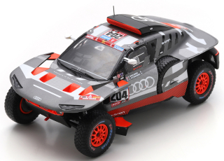 Audi RS Q e-tron #204 Peterhansel/Boulanger Dakar Rally 2023 1:18 Spark Models
