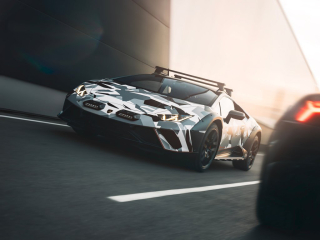 Lamborghini Huracan Sterrato All-Terrain Neve Version 1:18 MR Collection