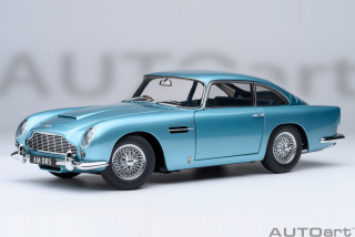Aston Martin DB5 1964 caribbean pearl/blue 1:18 AUTOart