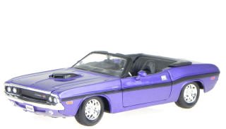 Dodge Challenger R/T Cabrio 1970 purple 1:24 Maisto