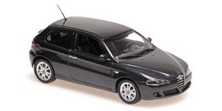Alfa Romeo 147 2005 black metallic 1:43 Minichamps