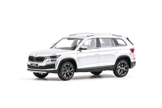 Škoda Kodiaq FL 2021 stříbrná brilliant metalíza 1:43 Abrex