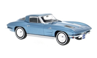 Chevrolet Corvette (C2) Stingray 1963 hellblau 1:24 WhiteBox