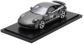Porsche 911 Turbo 50 Years HDP Aventurine green 1:18 Porsche Dealer edition