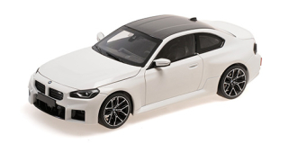 BMW M2 2022 white 1:18 Minichamps 