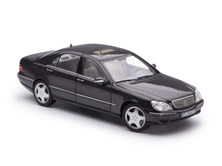 Mercedes-Benz S 55 AMG V220 tektit grey 1:18 Norev