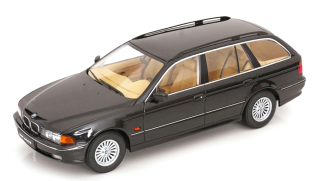 BMW 5-series Touring E39 1998 space black 1:18 Triple9 Collection