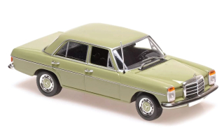 Mercedes-Benz 200 1968 light green 1:43 Minichamps