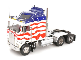 Kenworth K100 Aerodyne 1976 stars/stripes 1:18 Road Kings