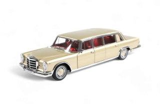 Mercedes-Benz 600 Pullman champagne 1:18 NZG