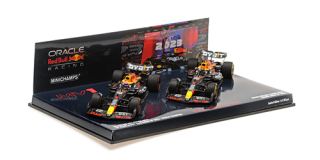 Set 2 Cars - Oracle Red Bull Racing RB19 M.Verstappen World Champion Qatar Sprint & GP 2023 1:43 Minichamps