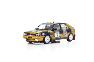 Lancia Delta HF Integrale 4WD Team ESSO #1 F.Tabaton/L.Tedeschini Winner Rally Piancavallo 1987 1:18 Kyosho