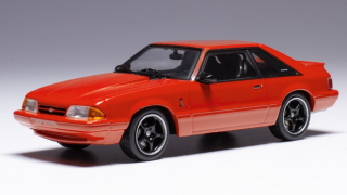 Ford Mustang III 1992 red 1:43 Ixo Models