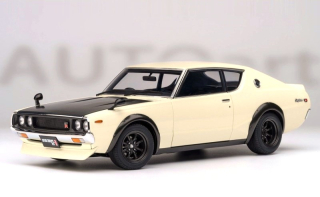 Nissan Skyline 2000 GT-R Tuned Version Coupe 1973 white/black 1:18 AUTOart