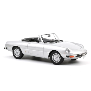 Alfa Romeo 2000 Spider 1973 silvergrey metallic 1:18 Norev