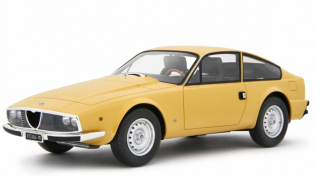 Alfa Romeo Giulia Coupé 1600 GT Junior Zagato 1972 yellow 1:18 Laudoracing Model