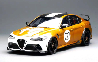 Alfa Romeo Giulia GTAm #227 2021 gold/white 1:18 Motorhelix