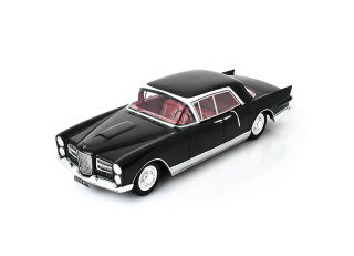 Facel Vega Excellence 1958 black 1:18 Schuco