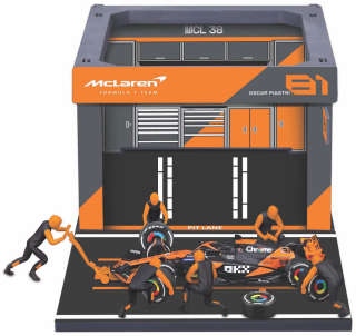 Pit Pass Set - Mclaren MCL 38 #81 O.Piastri 2024 1:43 Bburago